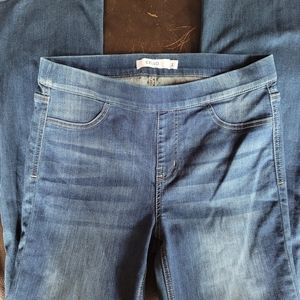 Cello pull-on flares